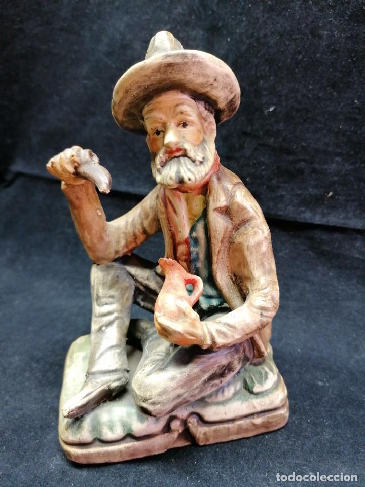 Antig&uuml;edades: Antigua figura de anciano. - Foto 1