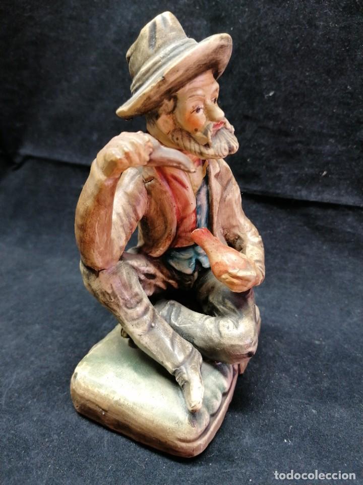Antig&uuml;edades: Antigua figura de anciano. - Foto 2