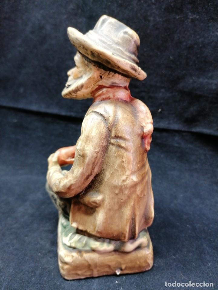 Antig&uuml;edades: Antigua figura de anciano. - Foto 4