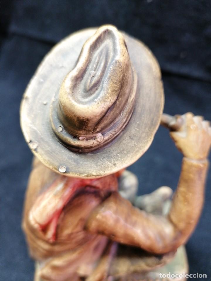 Antig&uuml;edades: Antigua figura de anciano. - Foto 6