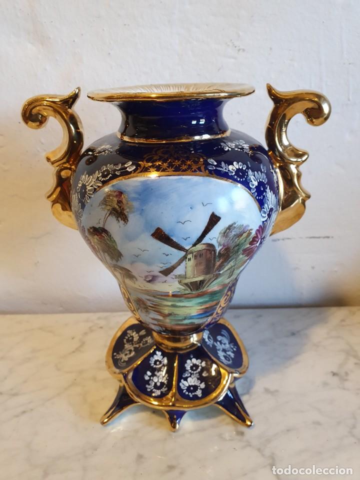 Antig&uuml;edades: JARRON DE PORCELANA