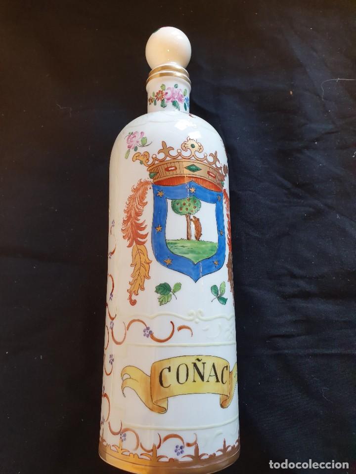 Antig&uuml;edades: BOTELLA DE CERAMICA CO&Ntilde;AC - Foto 1