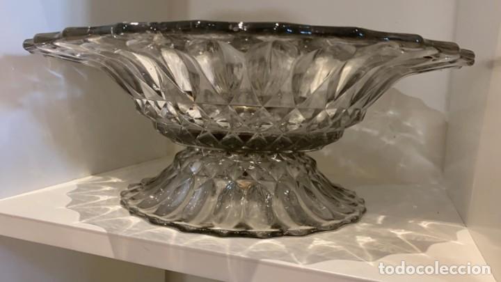 Antiques: CENTRO DE MESA ANTIGUO DE CRISTAL DE 14 CMS. DE ALTURA X 34 CMS. DE DIAMETRO