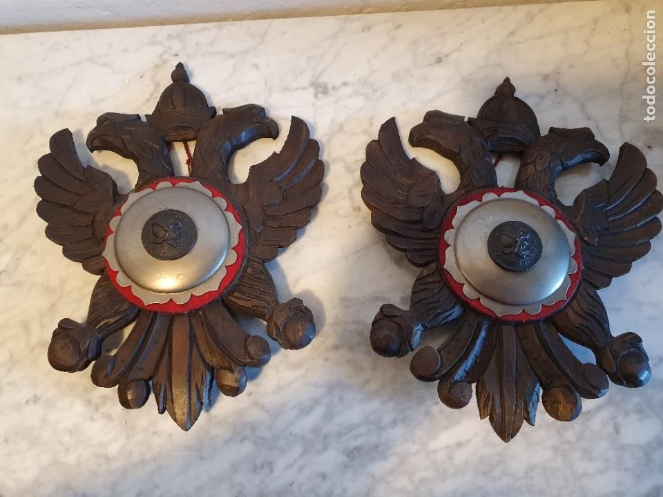 Antig&uuml;edades: PAREJA DE ESCUDOS - Foto 1