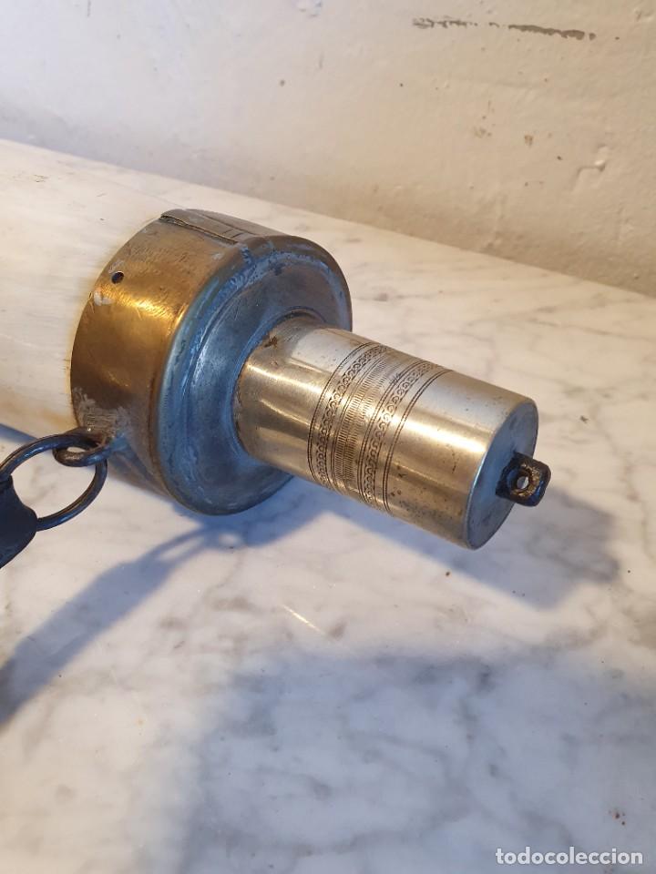 Antig&uuml;edades: CANTIMPLORA RECIPIENTE DE ASTA DE TORO - Foto 2