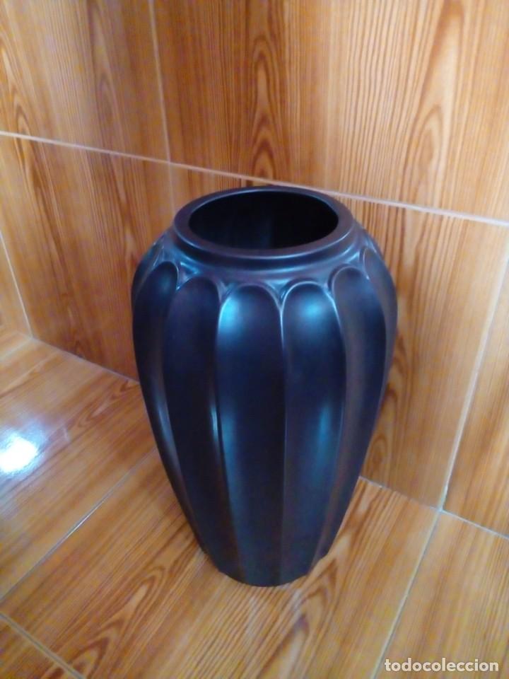 Antig&uuml;edades: enorme jarron florero - Foto 3