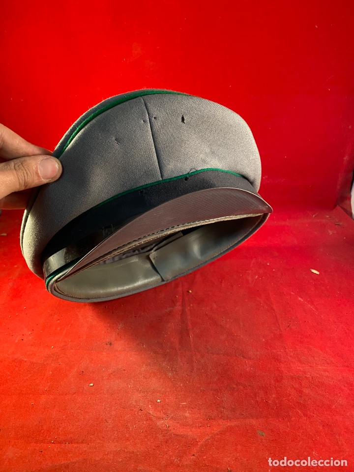Antig&uuml;edades: Gorro militar - Foto 1