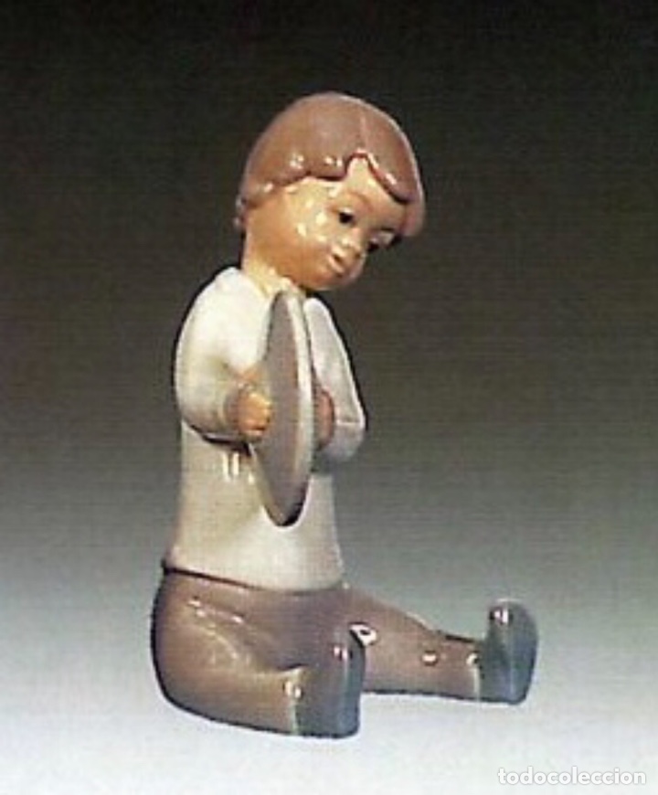 Antig&uuml;edades: REF: 01004613 &ldquo;NI&Ntilde;O CON PLATILLOS&rdquo; LLADR&Oacute; - Foto 1