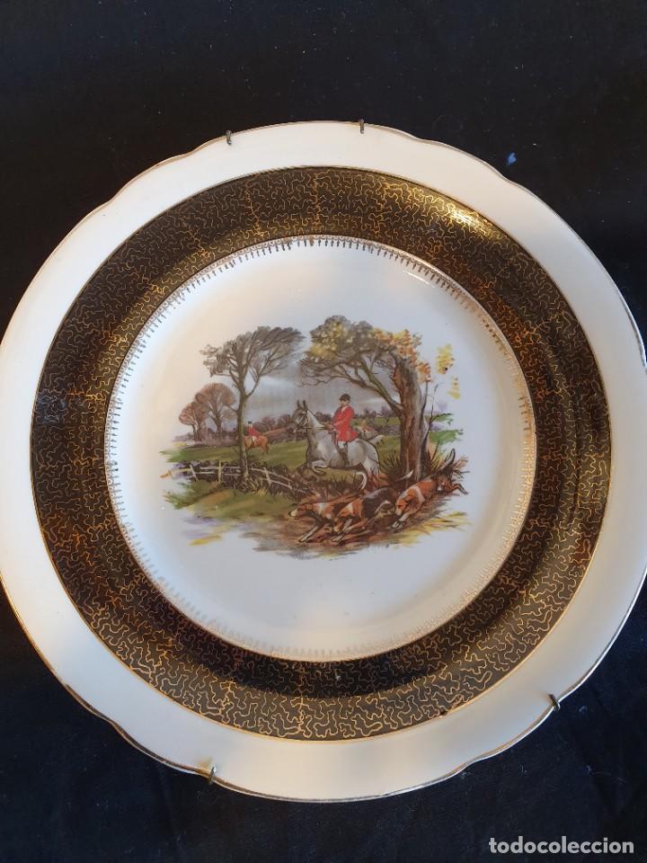 Antig&uuml;edades: PLATO PORCELANA 25 CM - Foto 1