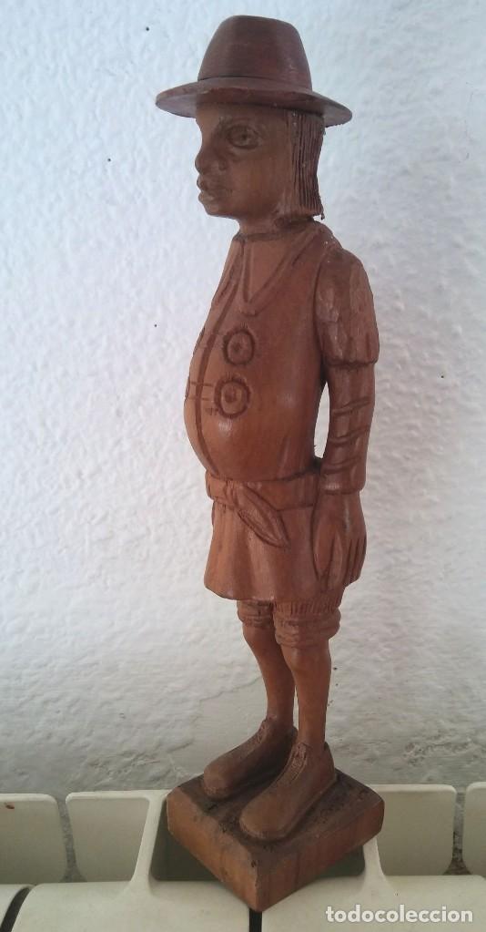 Antig&uuml;edades: Figura medieval de madera - Foto 2