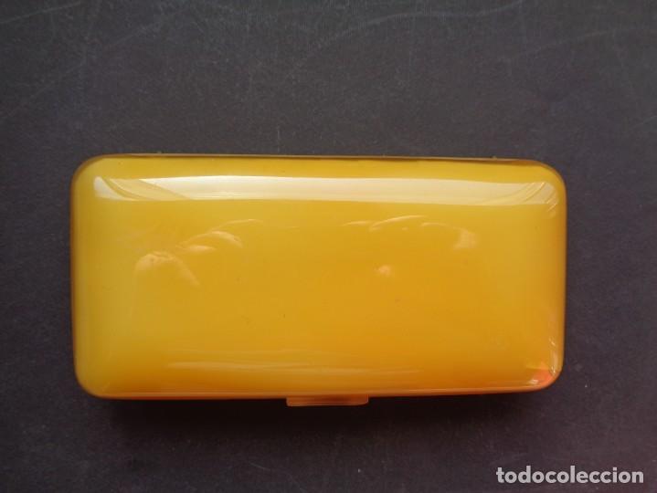 Antig&uuml;edades: PEQUE&Ntilde;O NECESER DE SIMIL DE AMBAR - Foto 2