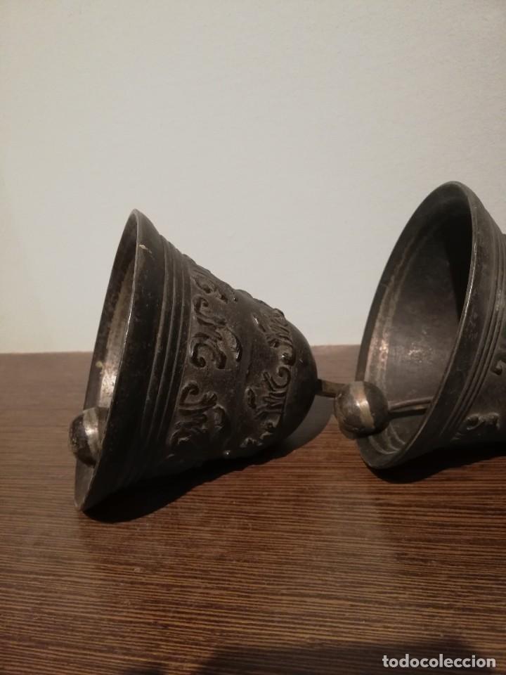 Antig&uuml;edades: TRES CAMPANAS DE BRONCE S. XVIII - Foto 5