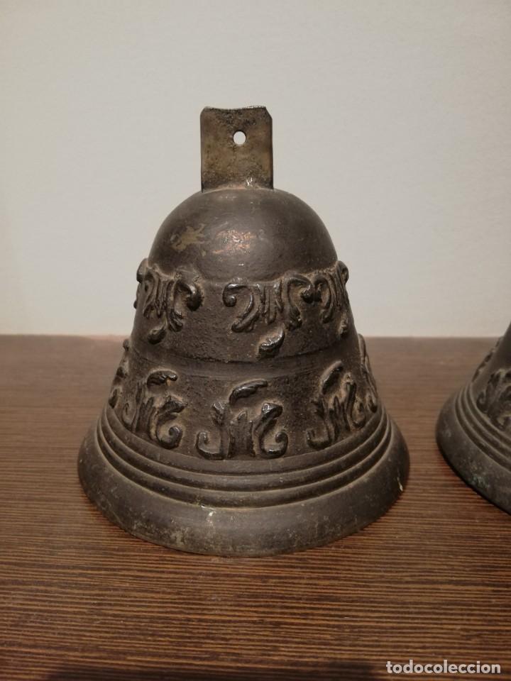 Antig&uuml;edades: TRES CAMPANAS DE BRONCE S. XVIII - Foto 12