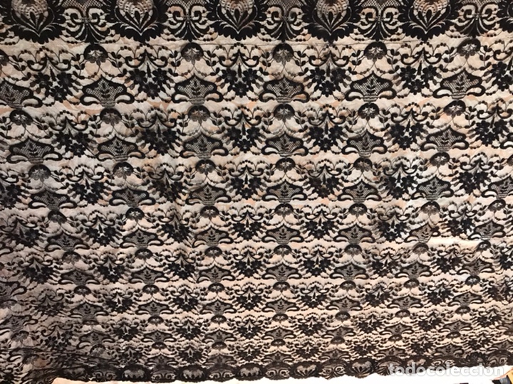 Antig&uuml;edades: Mantilla con faltas - Foto 5