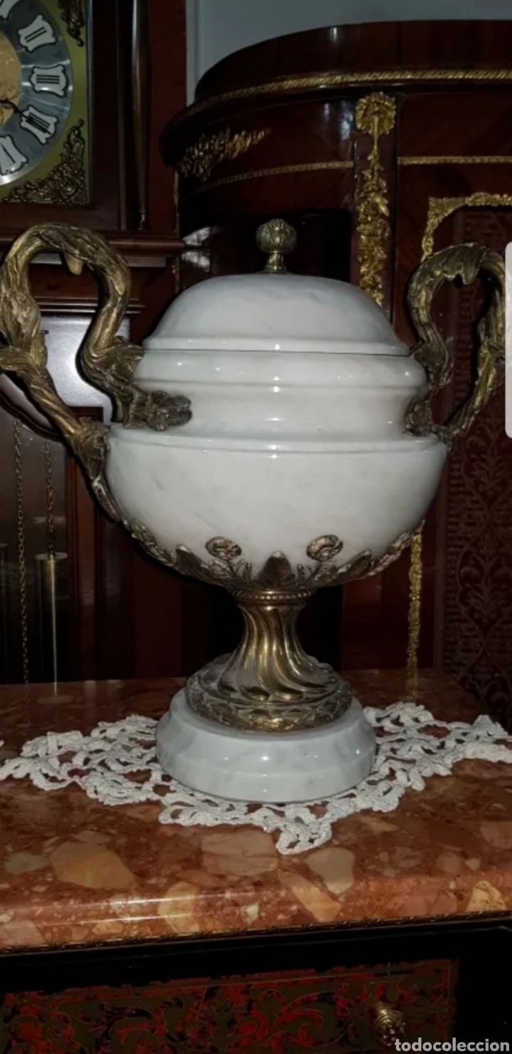 Antig&uuml;edades: Jarr&oacute;n de m&aacute;rmol y bronce - Foto 1