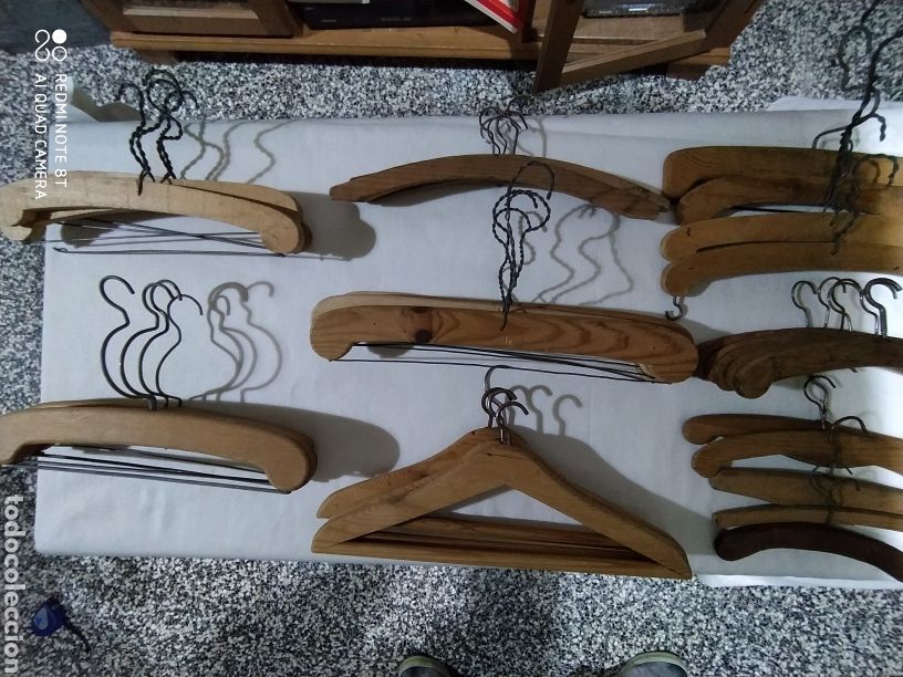 Antig&uuml;edades: LOTE PERCHAS DE MADERA ANTIGUAS - Foto 2