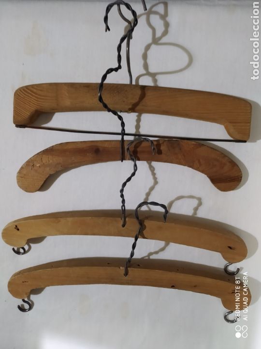Antig&uuml;edades: LOTE PERCHAS DE MADERA ANTIGUAS - Foto 8
