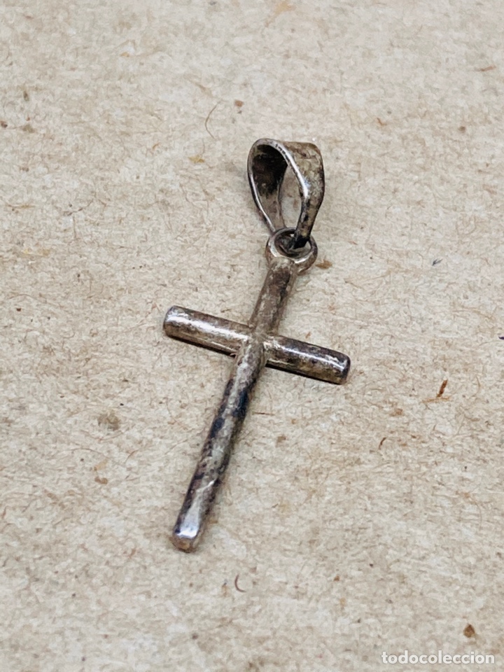 Antig&uuml;edades: Cruz de plata peque&ntilde;a /C350 - Foto 1