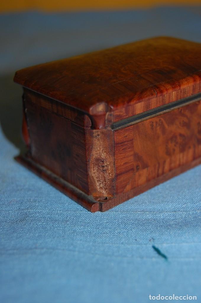 Antig&uuml;edades: CAJA RAIZ - Foto 4