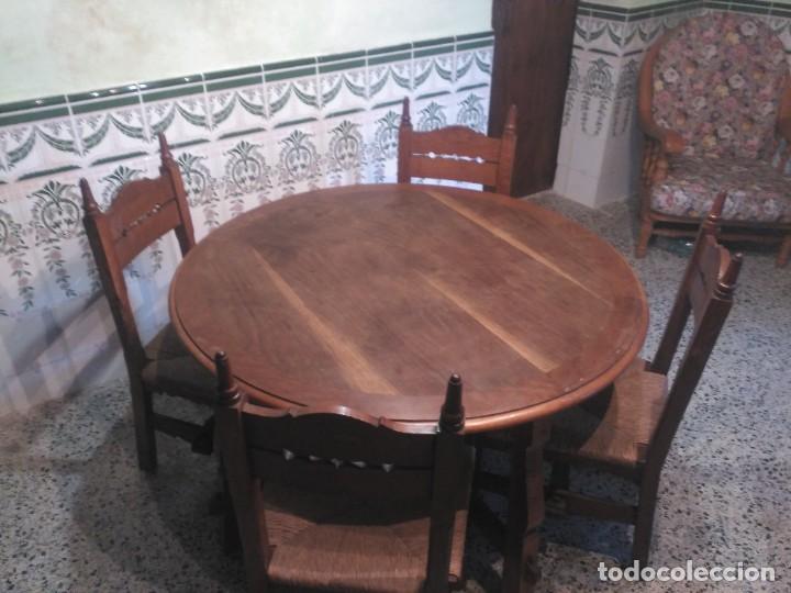 Antig&uuml;edades: Mesa y sillas de roble - Foto 1