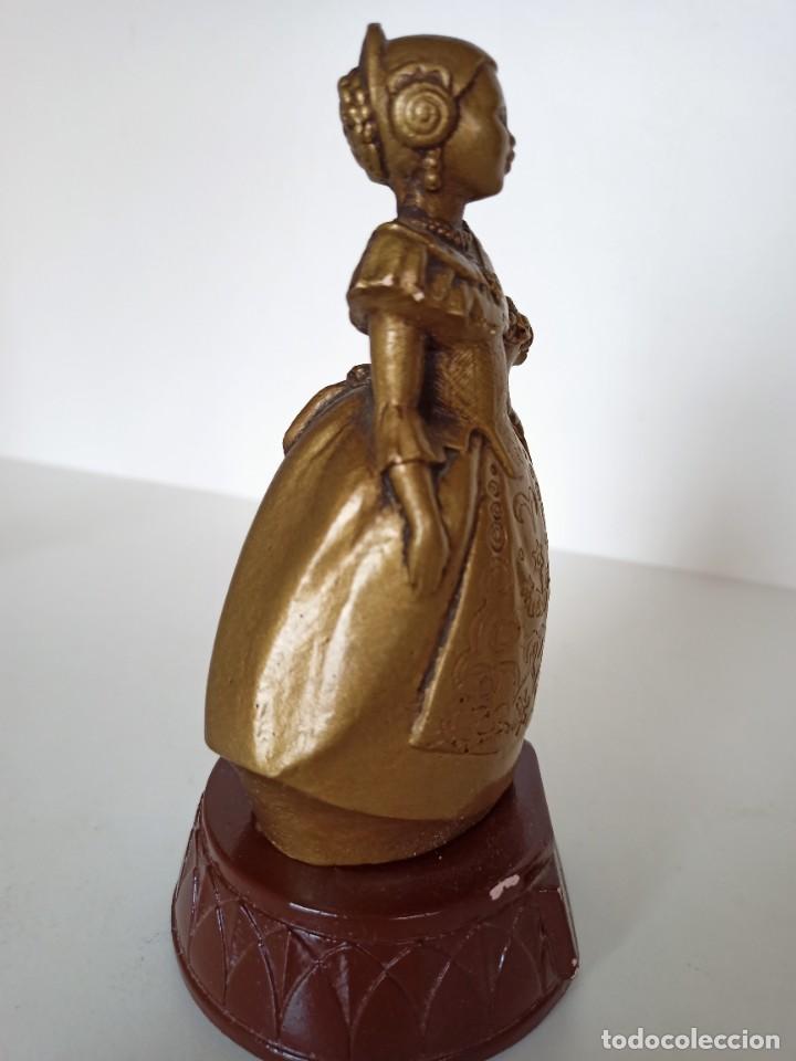 Antig&uuml;edades: Figura de fallera - Foto 2