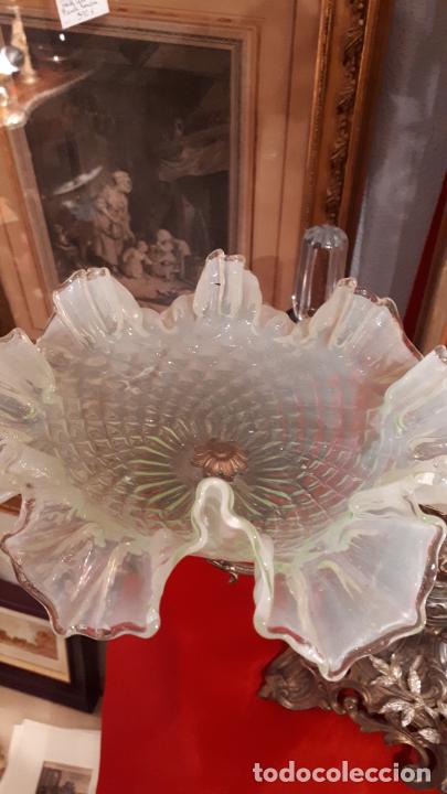 Antig&uuml;edades: Centro de cristal y Calamina. Siglo XIX. - Foto 6