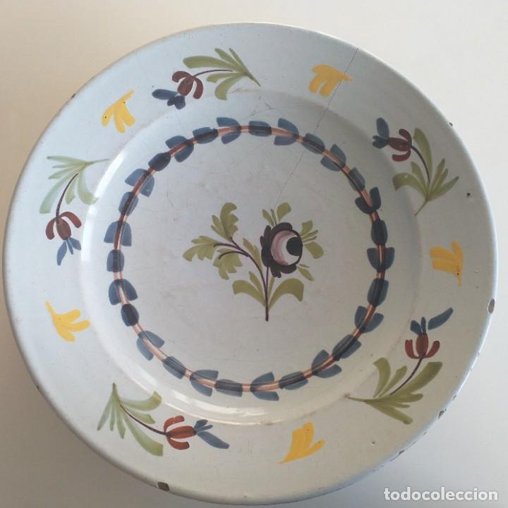 Antig&uuml;edades: Raro gran plato de cer&aacute;mica. - Foto 1