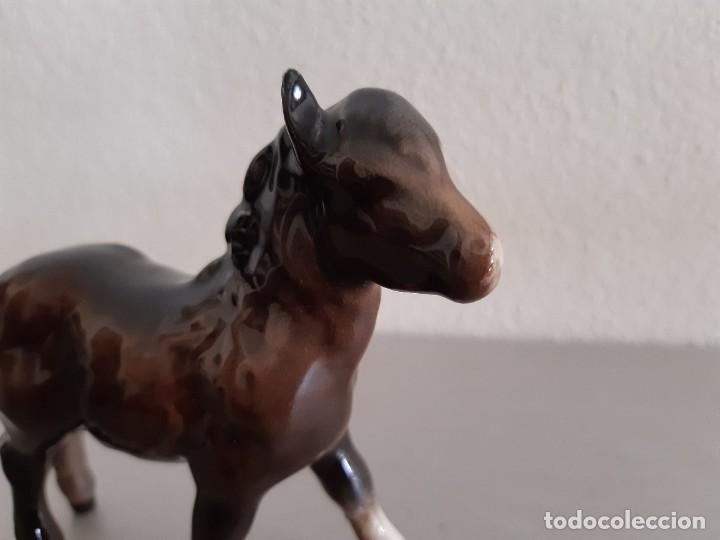Antig&uuml;edades: caballo beswick - Foto 2