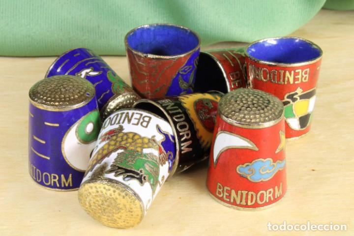 Antig&uuml;edades: Conjunto Colecci&oacute;n Dedales Benidorm. Thimble Collection Set Benidorm.