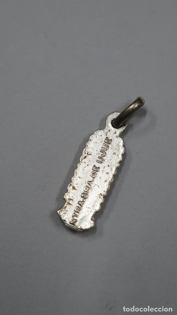 Antig&uuml;edades: MEDALLA. NTRA. SRA. DE UJUE. PLATA - Foto 2