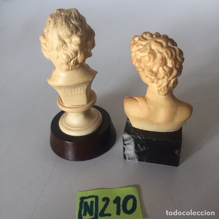 Antig&uuml;edades: Figuras de resina antiguas - Foto 2
