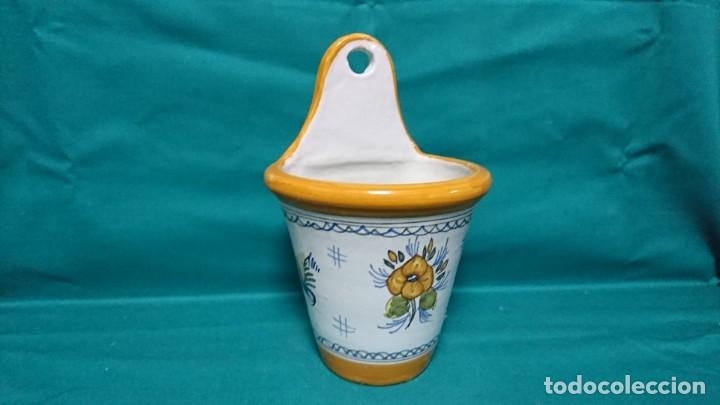 Antig&uuml;edades: MACETERO DE PORCELANA TALAVERA MAVE - Foto 1