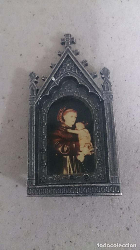 Antig&uuml;edades: Santo con ni&ntilde;o metal - Foto 4