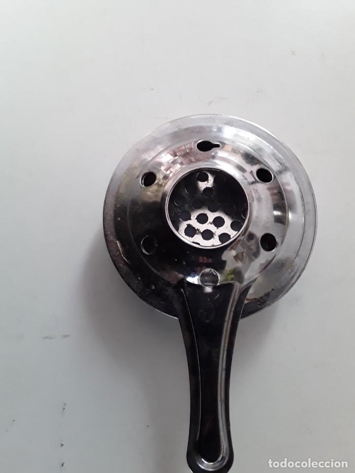 Antig&uuml;edades: Mechero de alcohol de metal plateado - Foto 3