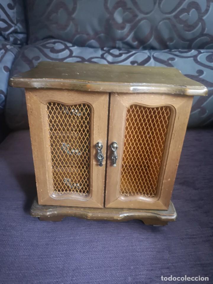 Antig&uuml;edades: Mueble joyero - Foto 1