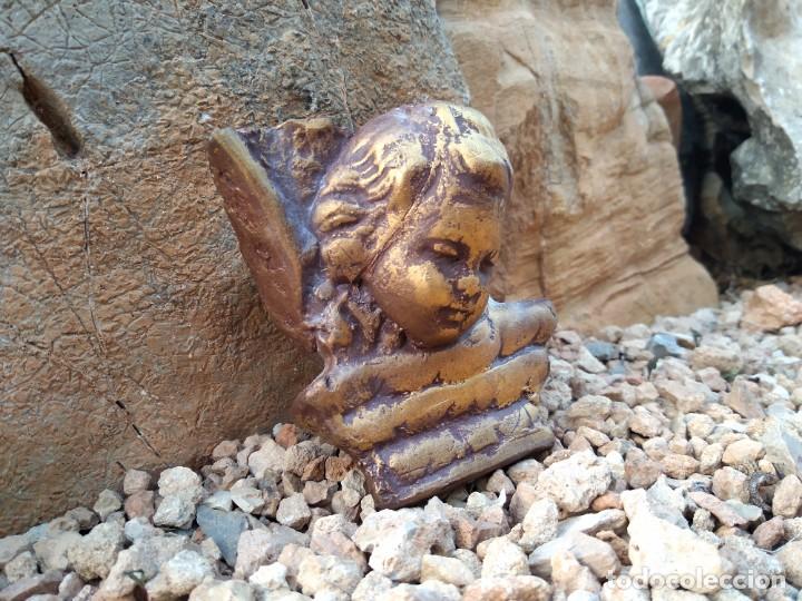 Antig&uuml;edades: angel ceramica y oro - Foto 1
