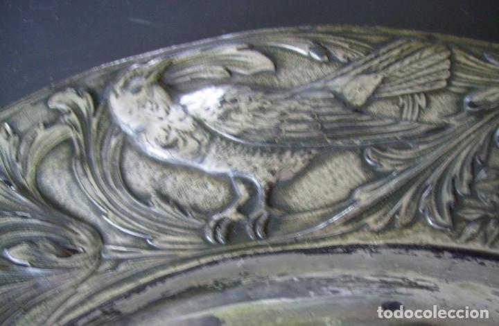 Antig&uuml;edades: GRAN BANDEJA DE COBRE PLATEADO XIX - Foto 16