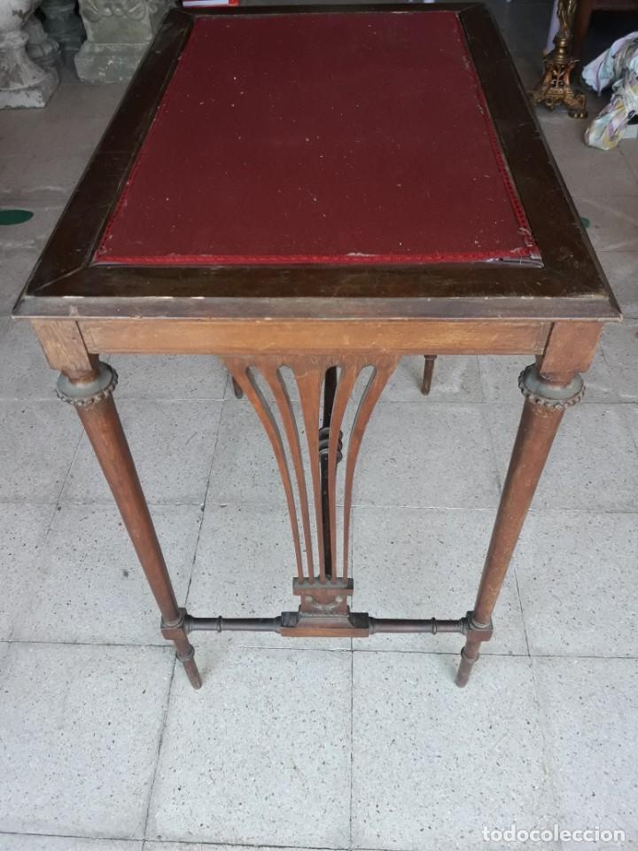Antig&uuml;edades: Mesa auxiliar - Foto 4