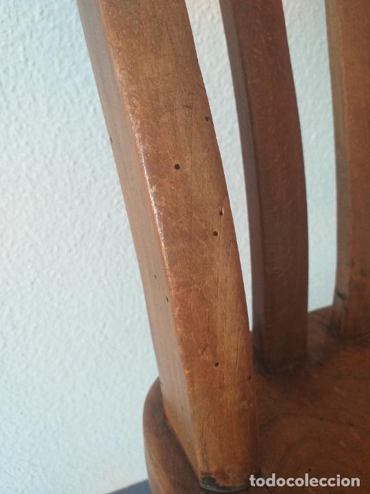 Antig&uuml;edades: Silla de estilo r&uacute;stico de olmo ingl&eacute;s - Spindle, siglo XIX - Foto 4