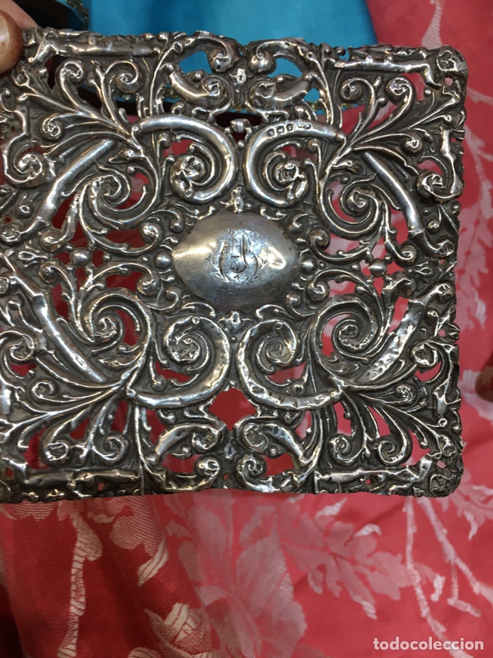 Antig&uuml;edades: Chapa plata labrada , calada con contrastes - Foto 2