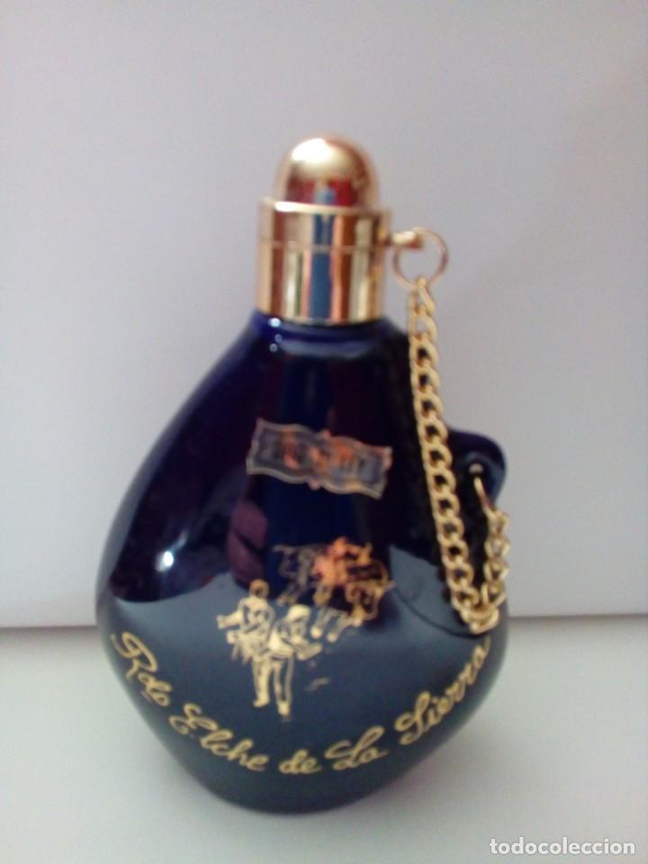 Antig&uuml;edades: botella de porcelana - Foto 2