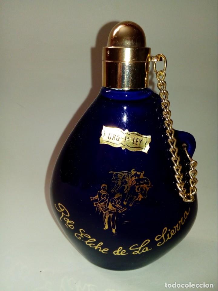 Antig&uuml;edades: botella de porcelana - Foto 6