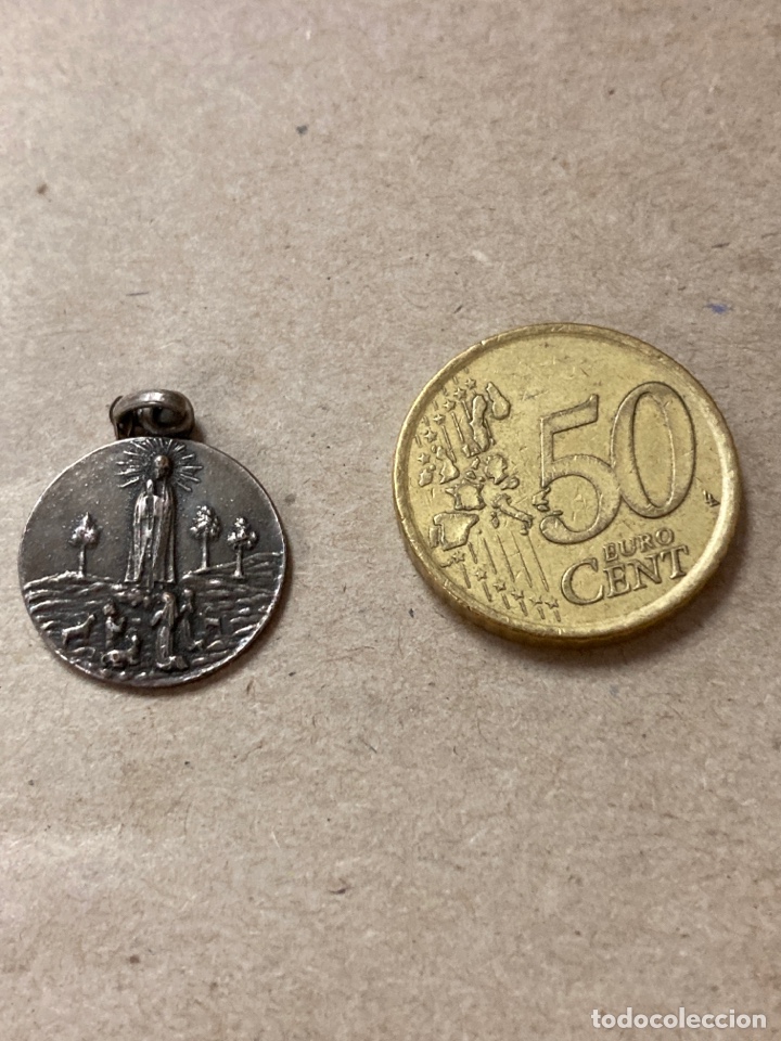 Antig&uuml;edades: Medalla de plata de Nuestra Sra de Fatima - Foto 3