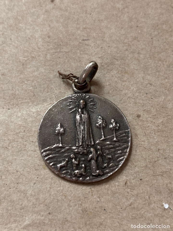 Antig&uuml;edades: Medalla de plata de Nuestra Sra de Fatima - Foto 1