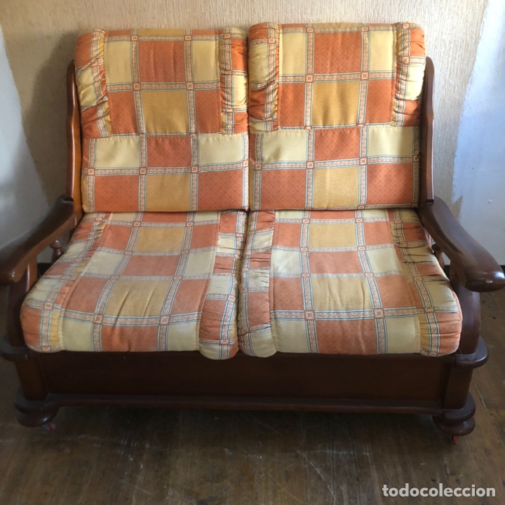 Antig&uuml;edades: Sof&aacute; de madera dos plazas . - Foto 1