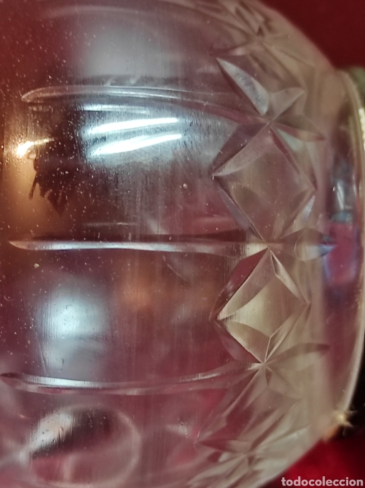 Antig&uuml;edades: Jarra cristal grabada con base de plata - Foto 4