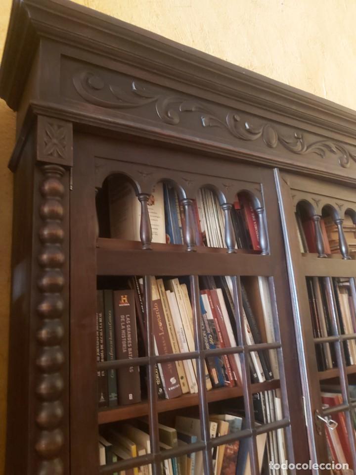 Antig&uuml;edades: VITRINA LIBRERIA ANTIGUA - Foto 4
