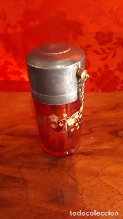 Antig&uuml;edades: Perfumero de cristal. - Foto 2
