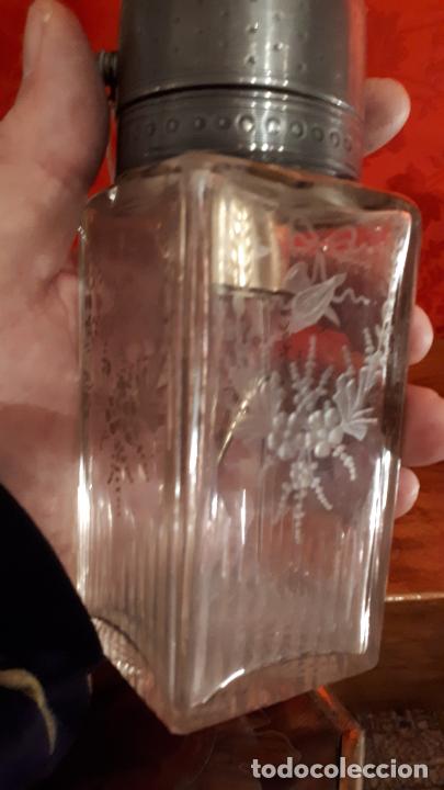 Antig&uuml;edades: Perfumero de cristal. - Foto 8