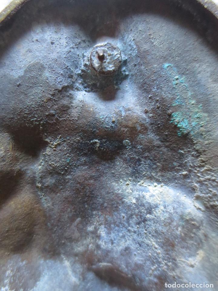 Antig&uuml;edades: PLACA CON RELIEVE DE LA VIRGEN DEL CARMEN - Foto 3